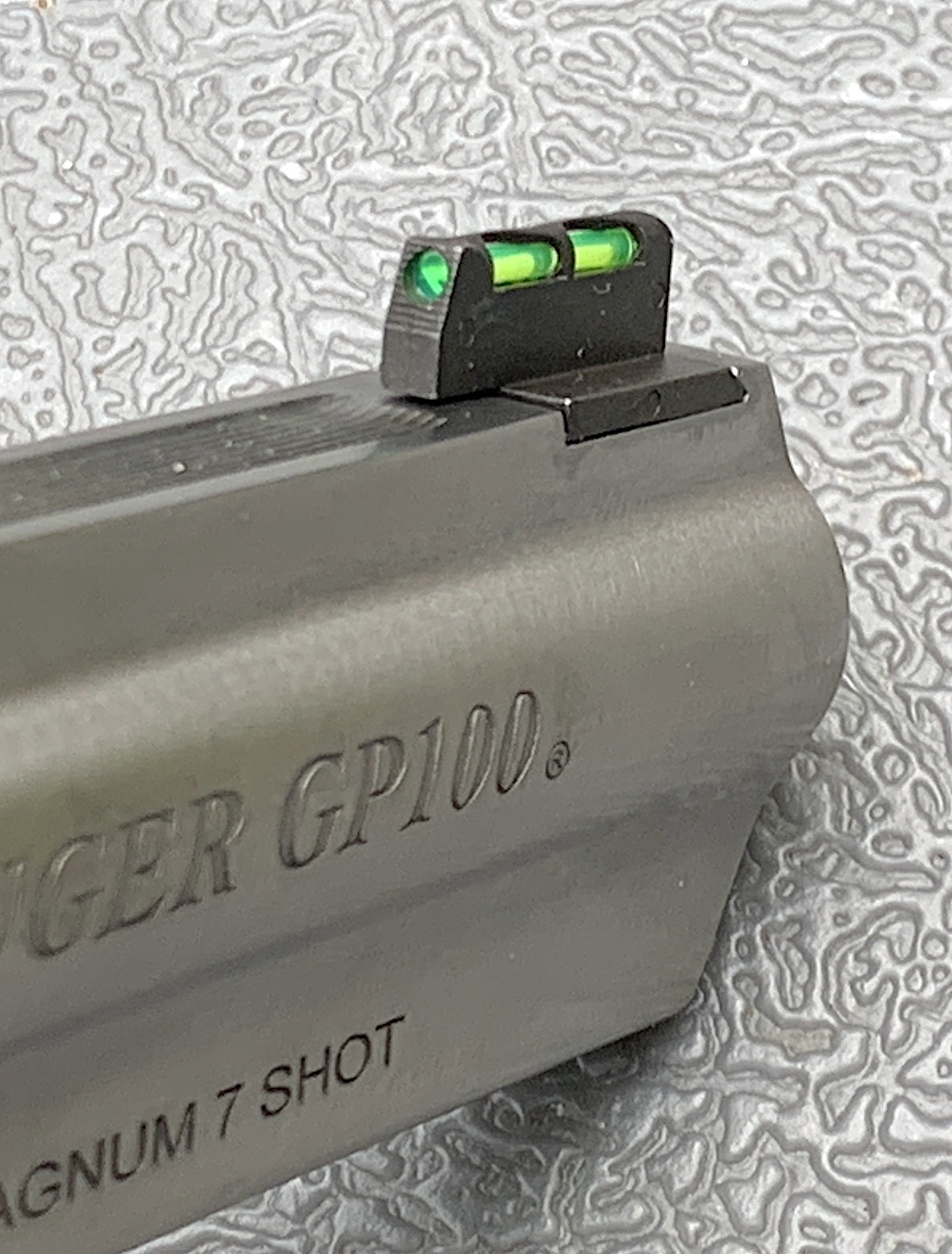 Ruger-GP100-frt-sight