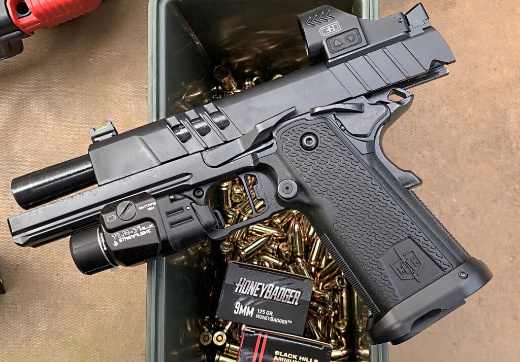 MAC-9-DS-Duty-shooting